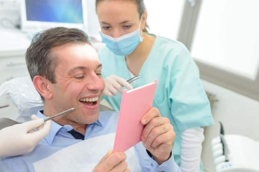 patient mirror gap after tooth extraction